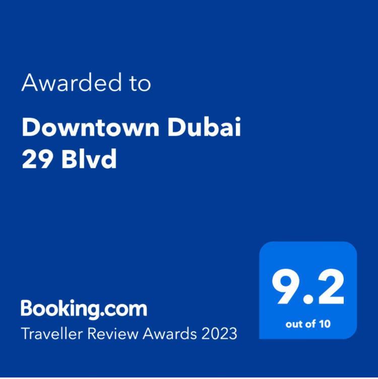 Downtown Boulevard One Bedroom Apt In 29 Blvd غرفة وصالة Burj & Fountain View Master Bedroom Plus 2 Single Beds In Living Room Dubai Luaran gambar